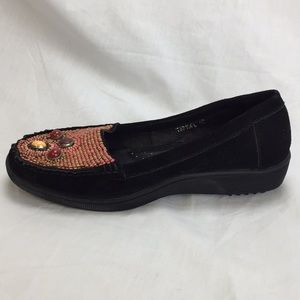 Gravity Defyer AIW Black Embellished WM 9 Slip On
